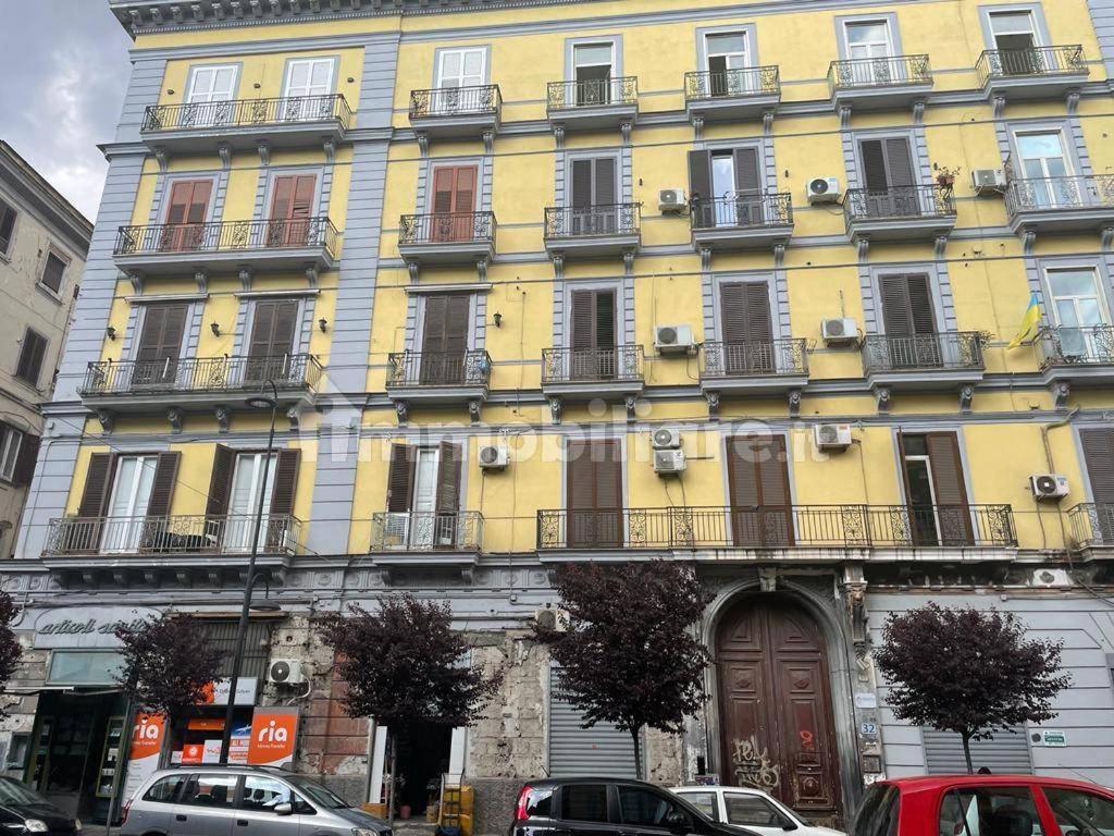 Napoli Central Nest Bed & Breakfast エクステリア 写真